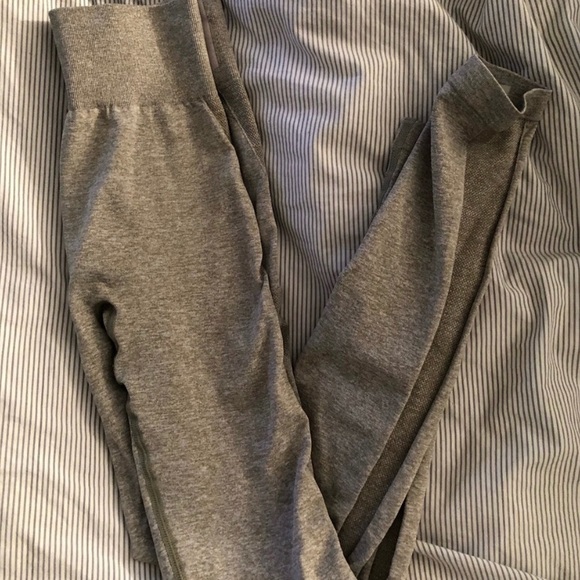 Gymshark leggings - Picture 4 of 5